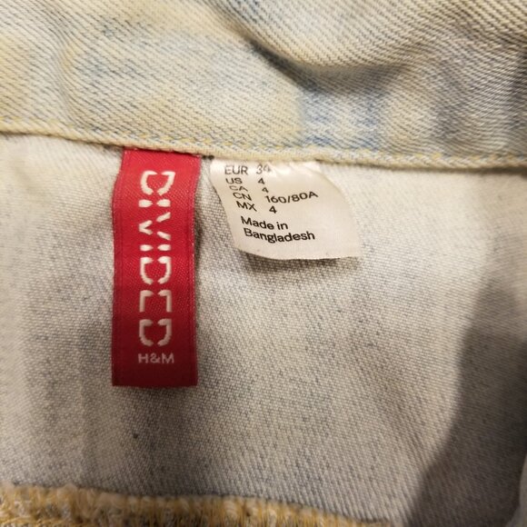 Light Wash Denim Jacket US 4 Cropped Fitted Divided H&M X-Small Women's Top - Picture 2 of 6